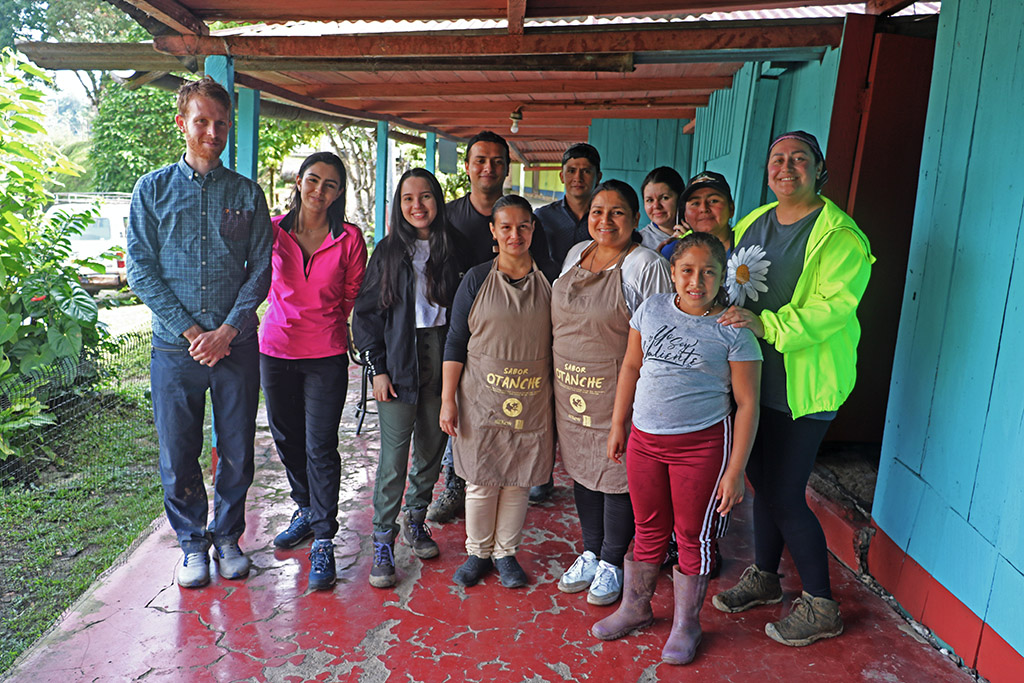 En la casa de la señora Marcela Maecha se han realizado adecuaciones para recibir turistas y compartir una experiencia familiar.